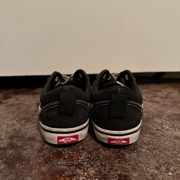 Size 9 Toddler Vans - Picture 3 of 3